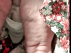 I porno nonne grasse piedi degli adolescenti vengono spruzzati dopo aver martellato la figa