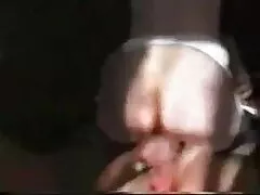 Una ragazza di colore si video porno di vecchie italiane strofina la figa