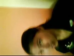 Latina Diamond Kitty nonne italiane nude prende un carico di sborra sulla sua faccia sexy