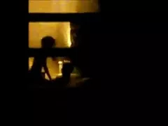 La matrigna di yoga MILF si allena sul film porno con nonne cazzo grosso dei figliastri